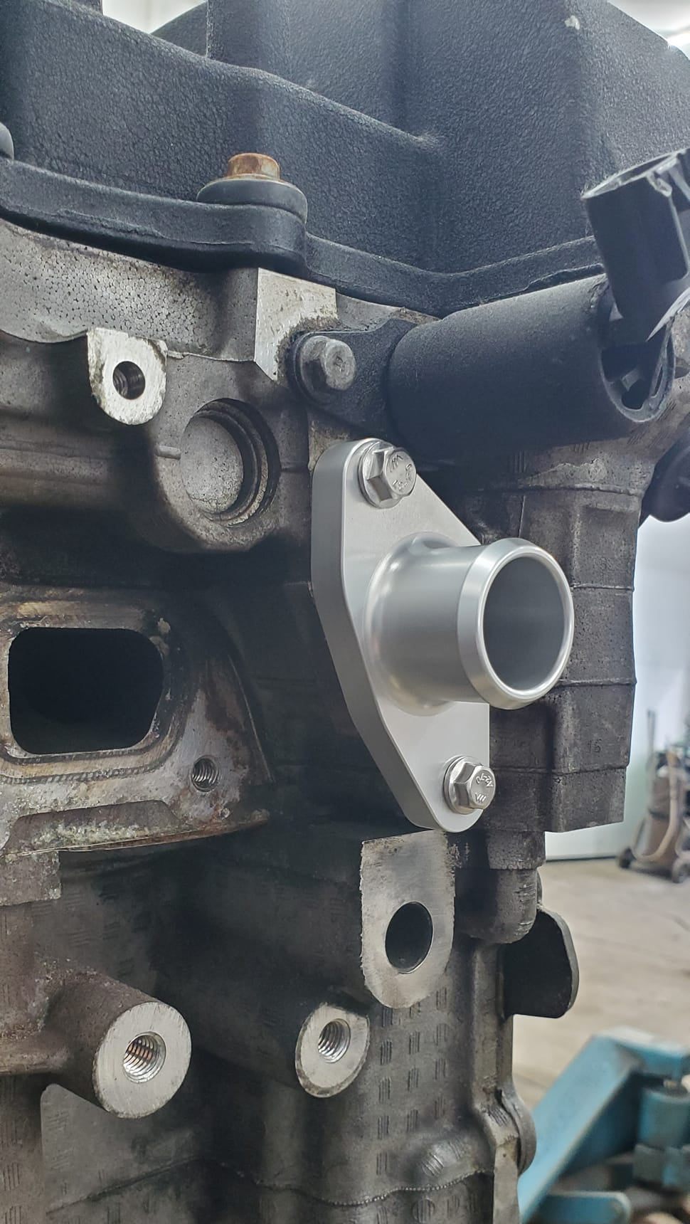 Atlas Billet Water Neck
